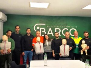 el equipo de Barco al terminar la formación de desfibriladores